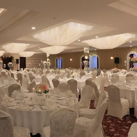 Latanya Hotel 5*