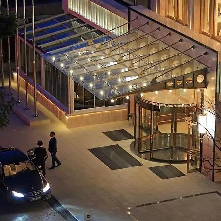 Latanya Hotel 5*