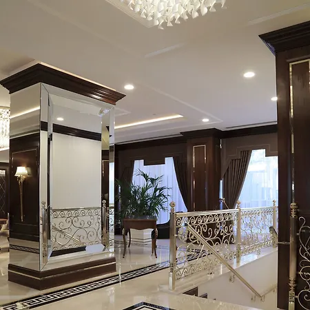 Hotel Latanya 5*