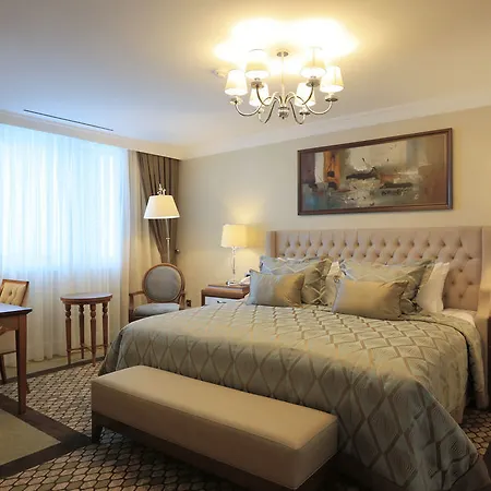 Hotel Latanya 5*